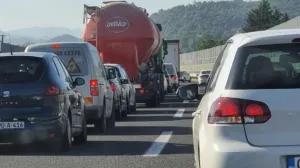 Kolone vozila/Čitatelj//