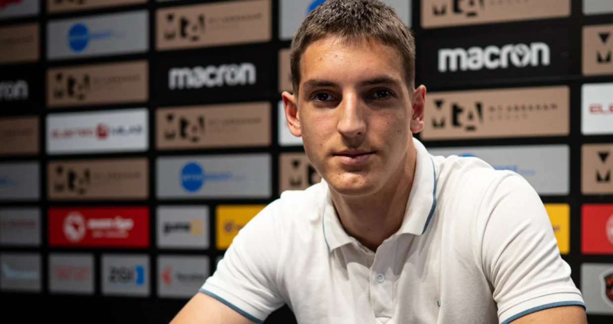 Mihajlo Ševa novi igrač Zrinjskog (FOTO: HŠK Zrinjski)