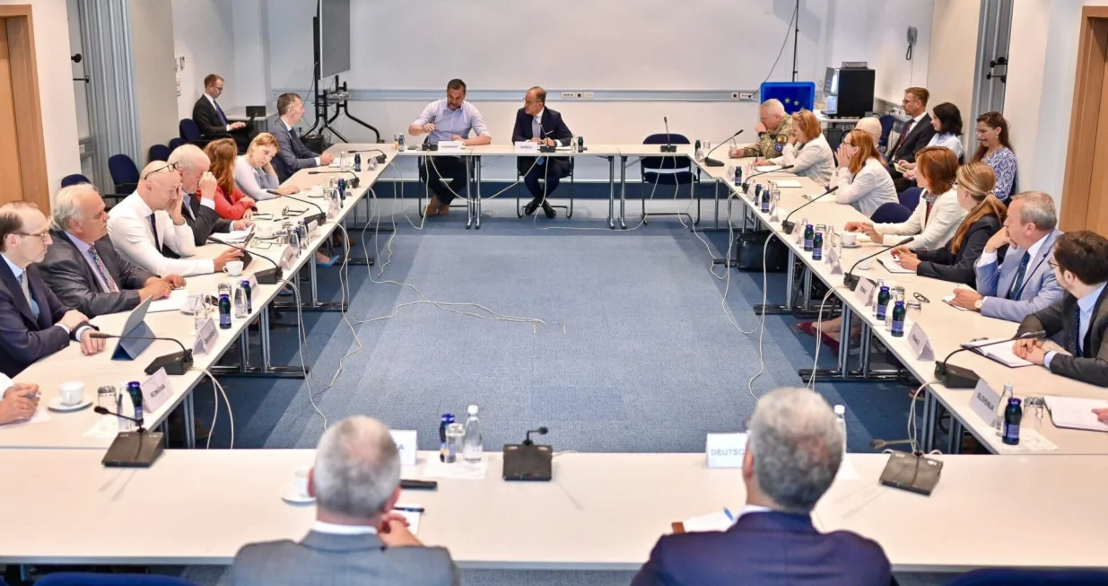 Ambasadori su pohvalili napredak na Reformskoj agendi/X/