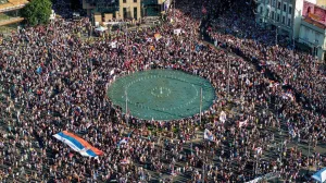 Protest na beogradskoj Slaviji protiv režima Aleksandra Vučića/