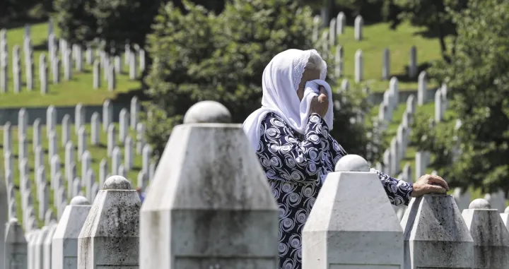 majke potočari mezari/Anadolija/