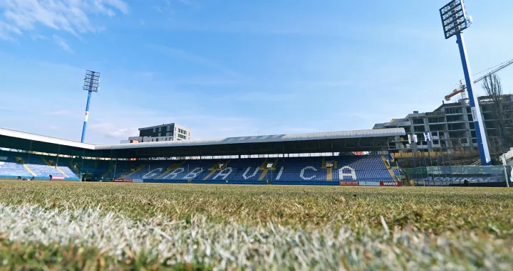 Stadion Grbavica uoči duela Željezničara i Vareša