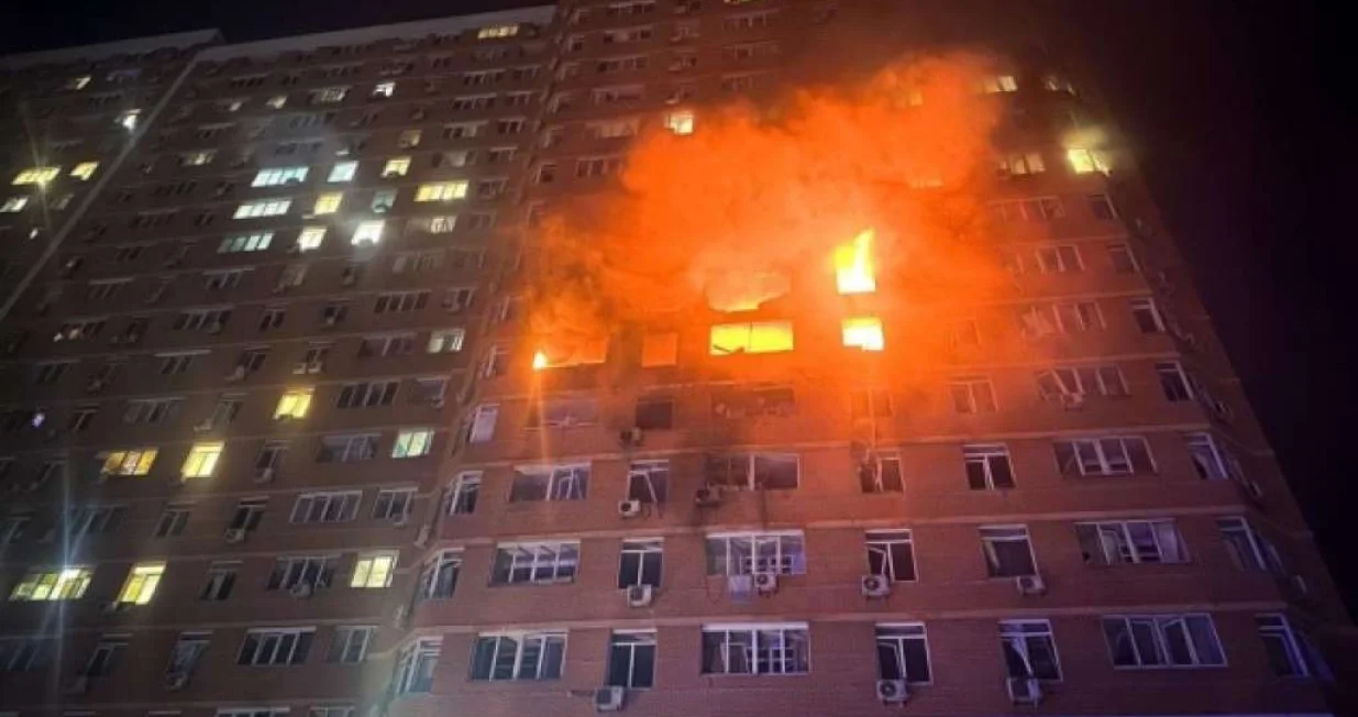 Pet osoba je povrijeđeno, uključujući sedmogodišnjeg dječaka i devetogodišnju djevojčicu, u ruskom napadu na južnu ukrajinsku luku Odesu tokom noći, saopštile su ukrajinske vlasti u četvrtak./Fena