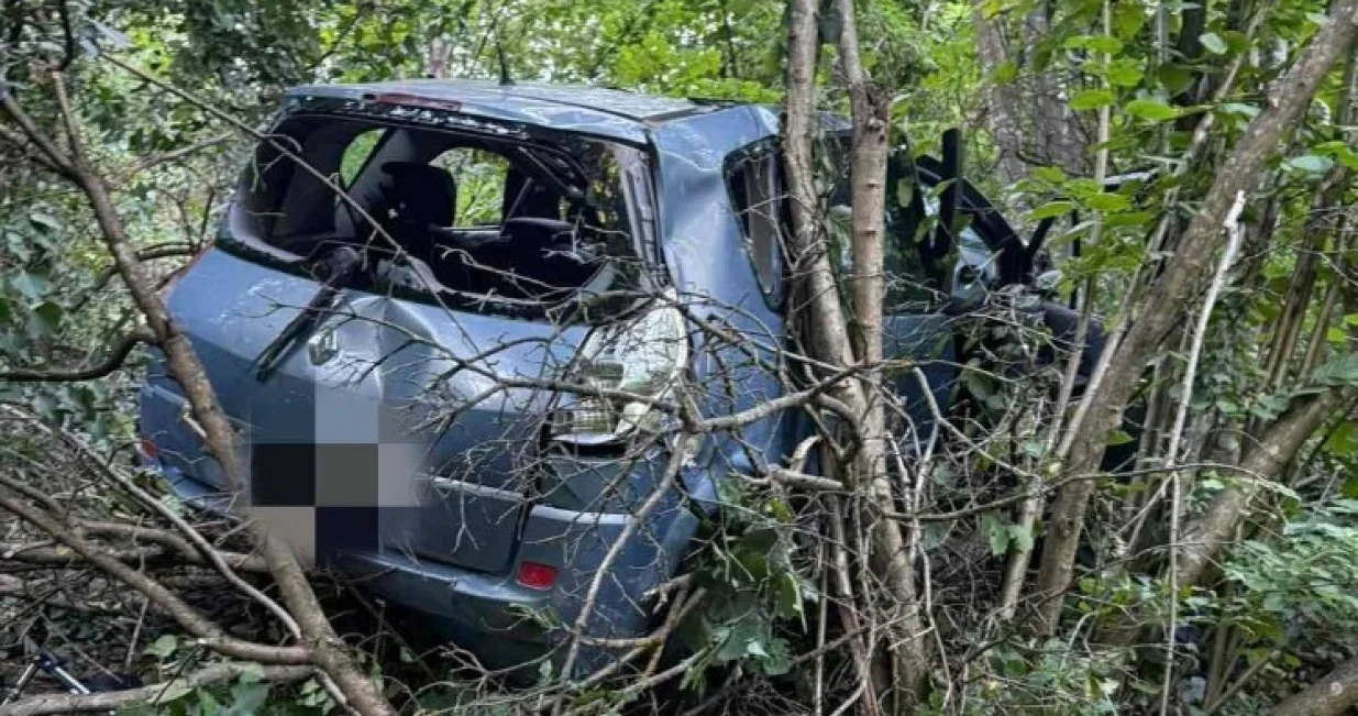 Uništeno vozilo/Banjalučki vatrogasci//