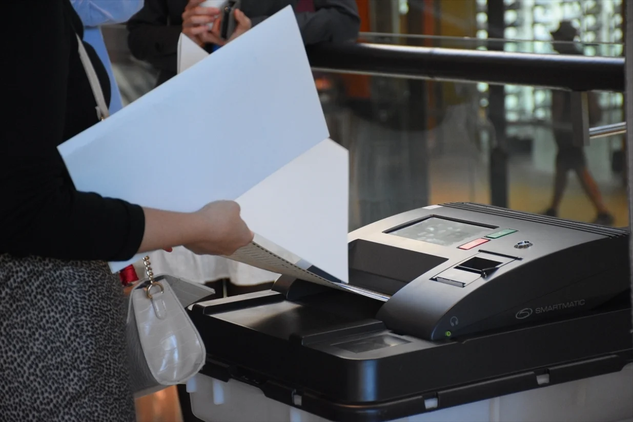 Simulacija glasanja, skeneri, optički skeneri, CIK BiH, izbori, moderne tehnologije/Anadolija/