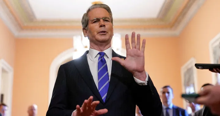 FILE PHOTO: U.S. Treasury Secretary Scott Bessent speaks to reporters at the U.S. Capitol as Republican lawmakers struggle to pass U.S. President Donald Trump?s sweeping spending and tax bill, on Capitol Hill in Washington, D.C., U.S., June 27, 2025. REUTERS/Elizabeth Frantz/File Photo/Elizabeth Frantz