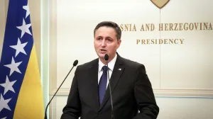 Denis Bećirović čestitao Kurban bajram/