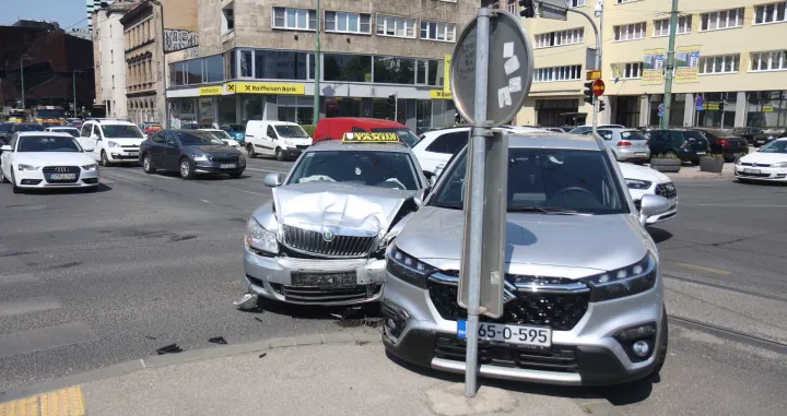 Nesreća na Skenderiji/Senad Gubelić/