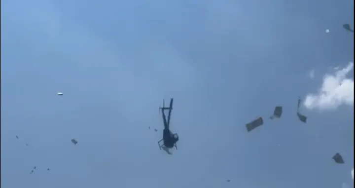 novac iz helikptera/Screenshot X