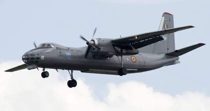 Antonov An-30/Airhistory.net