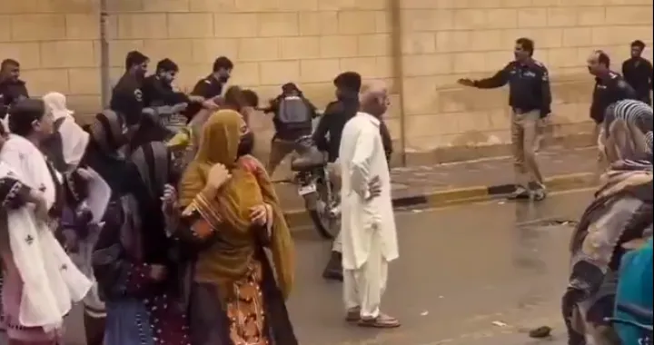 Karači/Screenshot X