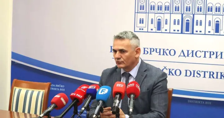 Gradonačelnik Brčkog Siniša Milić/Fena