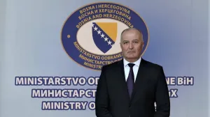 Ministar odbrane BiH Zukan Helez/Facebook