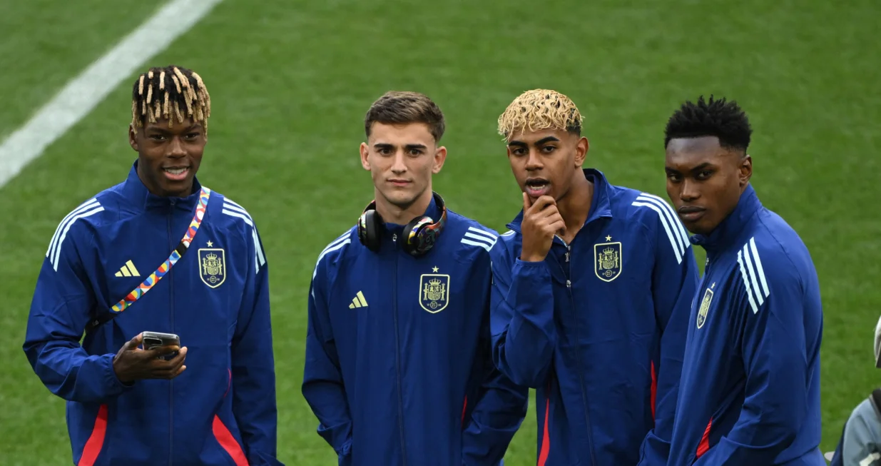 FOTO: REUTERS/Annegret Hilse