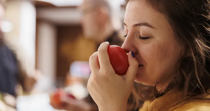 Topi masne naslage i čisti tijelo/Free Pik