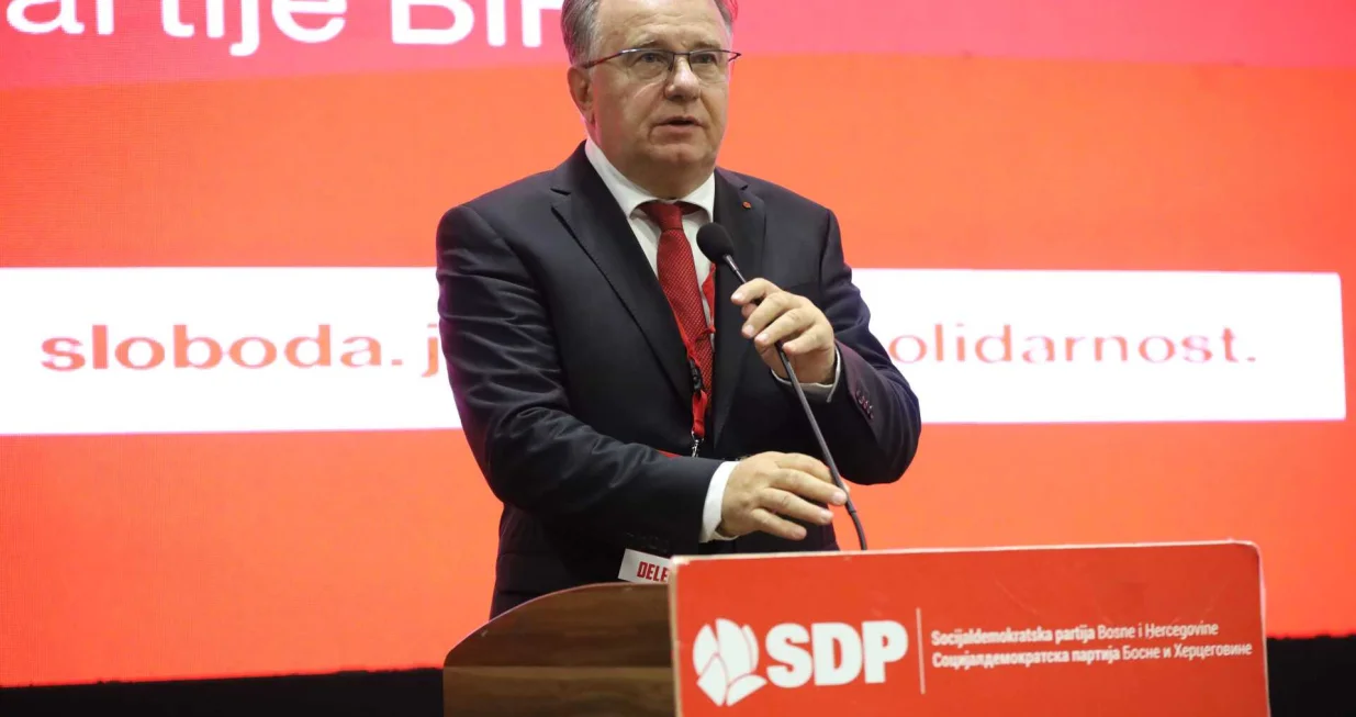 9. kongres SDP-a/Senad Gubelić/