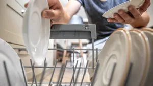 Vaša mašina bi vas mogla iznenaditi ne tako jeftinim iznenađenjem/Free Pik