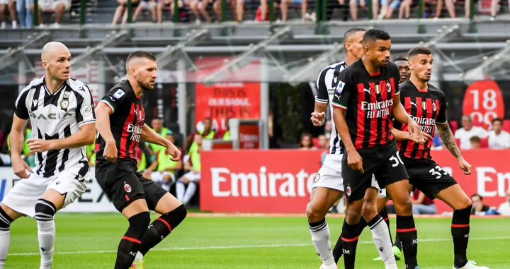 epa10119145 AC Milan's Ante Rebic (2L) scores during the Italian serie A soccer match between Ac Milan and Udinese at Giuseppe Meazza stadium in Milan, Italy, 13 August 2022. EPA/MATTEO BAZZI
