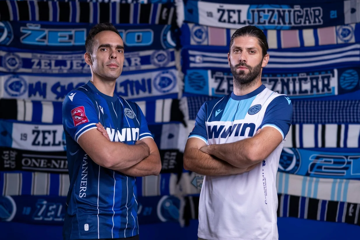 Novi dresovi (FOTO: Damir Hajdarbašić, fkz.ba)