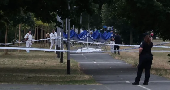 Ubistvo u Zagrebu, policija na mjestu događaja, MUP HR, hrvatska policija, policijska traka, uviđaj, policijski automobili/Index.hr