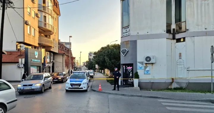 Policijski inspektor je ubijen ispred noćnog kluba Jil/Infobijeljina/
