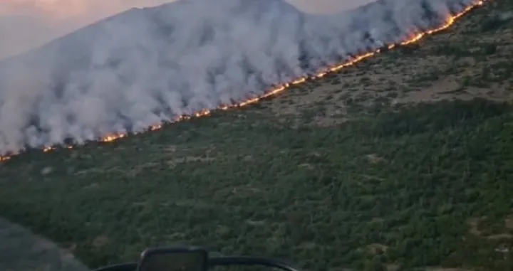 požar kod Trebinja: Teren nepristupačan, ali ćemo se izboriti sa vatrenom stihijom/