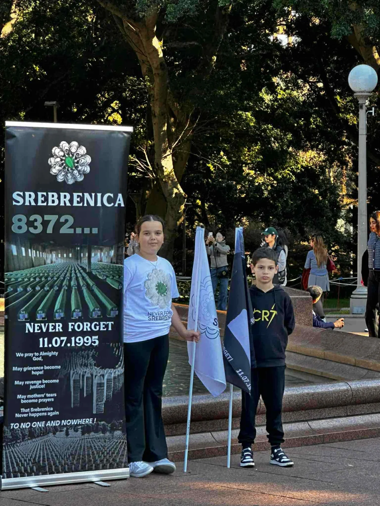 Marš mira u Sydneyu (Australija)//