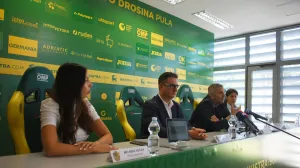 27.06.2025., Pula - NK Istra 1961 predstavila je svojeg novog trenera za nastupajucu prvoligasku sezonu. Kormilo je preuzeo Goran Tomic. Photo: Sasa Miljevic/PIXSELL/PIXSELL