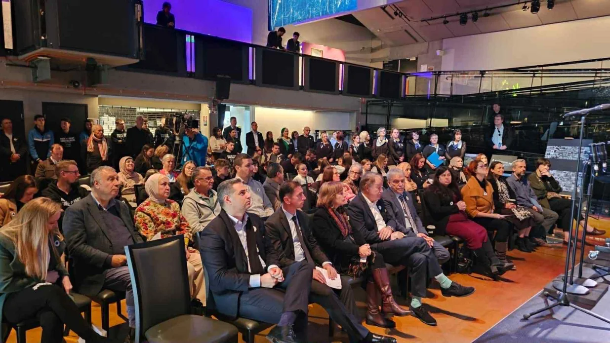 U organizaciji bosanskohercegovačke zajednice NSW i u partnerstvu s Gradskim vijećem Liverpoola, u Casula Powerhouse Arts Centru u Sydneyu održan je komemorativni program povodom 30. godišnjice genocida u Srebrenici//