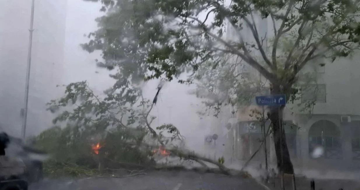 split nevrijeme Facebook/Facebook