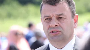 Sevlid Hurtić/Mina/Amel Emric