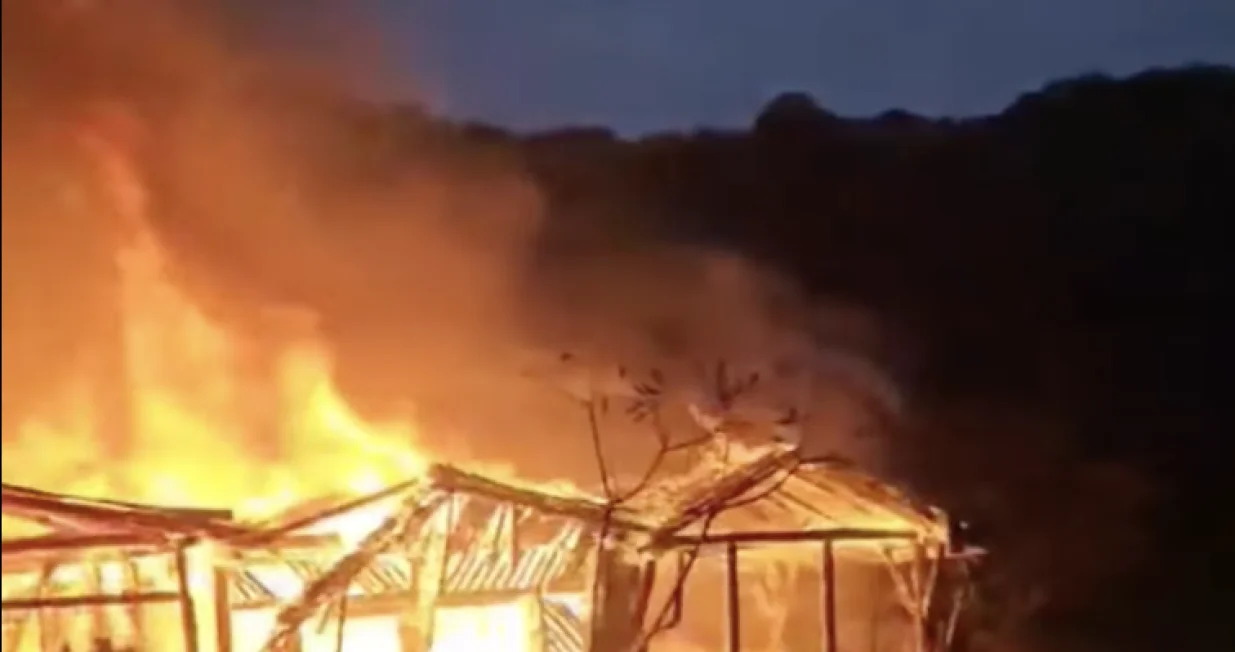 Požar na objektu "Sumer"/Crna Hronika