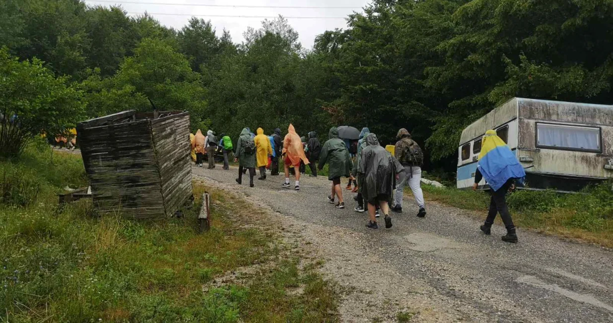 Kolona je jutros krenula iz Liplja/Facebook/