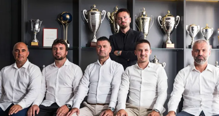 Stručni štab B tima (FOTO: FK Sarajevo)