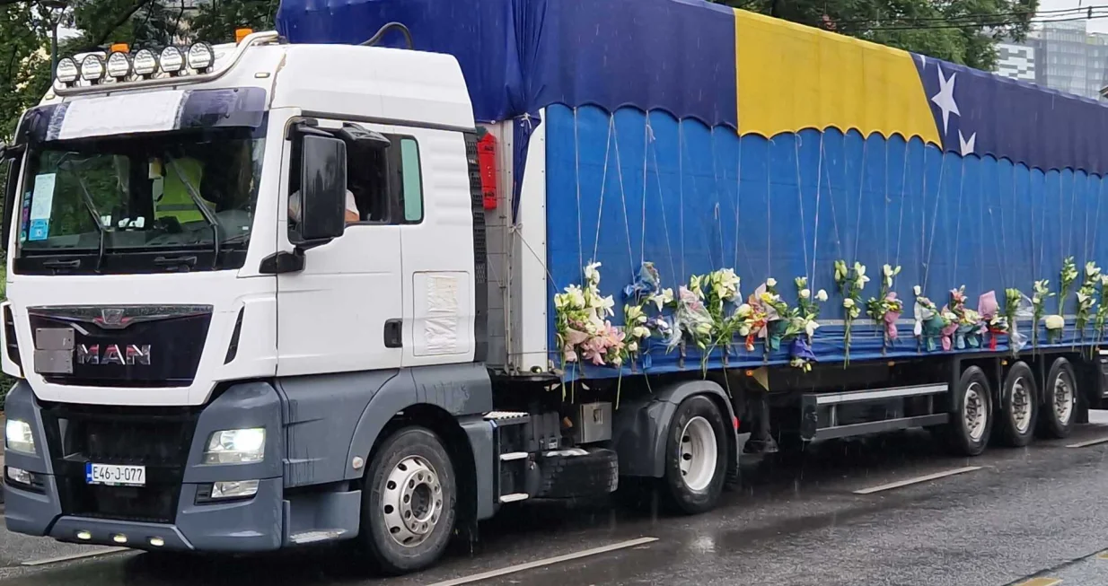 Tabuti su krenuli iz Visokog/