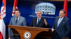  12.03.2025., Palata Republike, Banja Luka (BiH) - Konferencija za novinare predsjednika RS Milorada Dodika, predsjednika Narodne skupstine Srpske Nenada Stevandica i predsjednika Vlade Republike Srpske Radovana Viskovica povodom naloga za privodjenje politickog vrha Republike Srpske.Photo: /Pixsell Photo: Dejan Rakita//Dejan Rakita