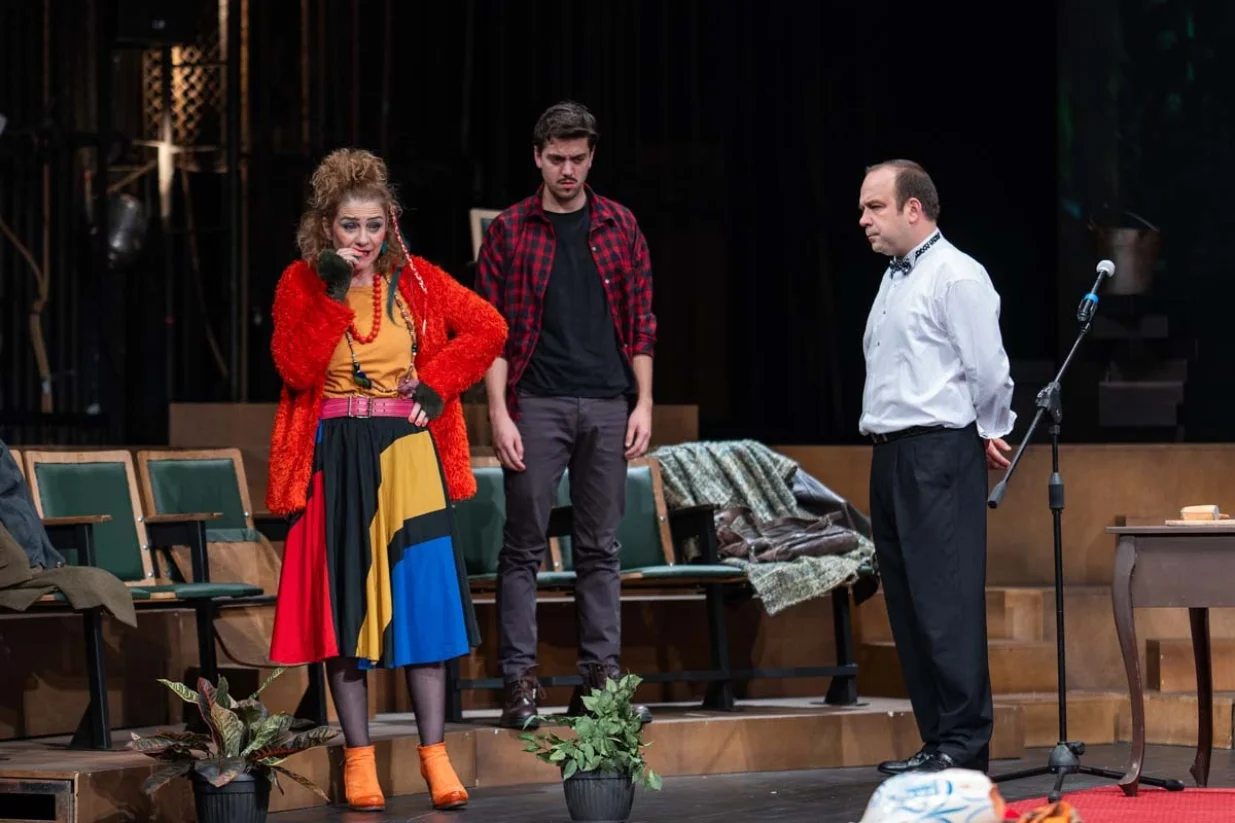 Detalj iz predstave "Razbijeni krčag"/Dejan Rakita/