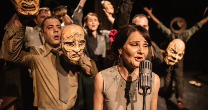 Iz predstave "Pevanje i ćutanje Sofke Nikolić"//