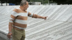 PotoДЌari-Srebrenica, BiH - 09. juli 2025:Posmrtni ostaci Rifeta GabeljiД‡a pronaД'eni su na gradskoj deponiji u Han Pijesku. PronaД'ena je samo lobanja i neЕЎto kostiju. Jedan je od 89 GabeljiД‡a ubijenih u genocidu u Srebrenici u julu 1995. godine.Njegov brat Safet (na fotografiji) preЕѕivio je genocid. Zajedno su krenuli preko ЕЎume do slobodne teritorije - Tuzla ili Kladanja. MeД'utim, razdvojili su se tokom jednog od napada i nikada se viЕЎe nisu naЕЎli. Safet je na slobodnu teritoriju preЕЎao nakon 17 dana lutanja po ЕЎumama oko Srebrenice. Rifet nije imao tu sreД‡u. Zarobljen je kod Han Pijeska, a nakon 30 godine njegovi posmrtni ostaci su i pronaД'eni na podruДЌju te opД‡ine. (SamД±r JordamovД±c - Anadolu Agency)/