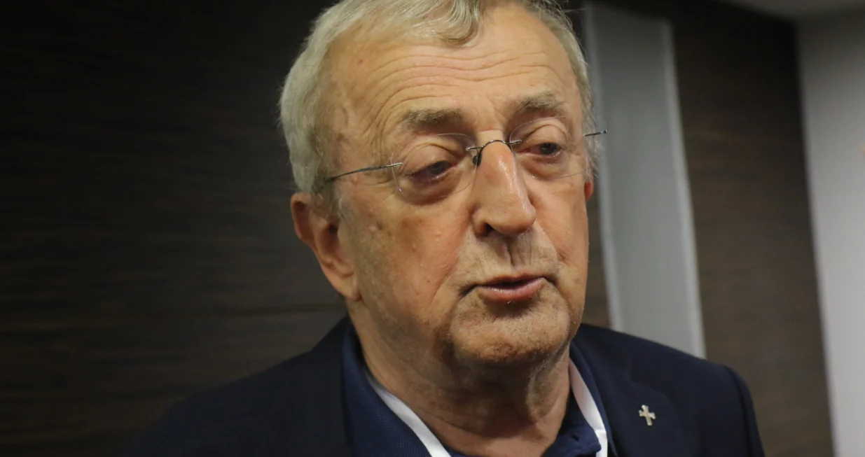 Hkd Napredak simpozij 120 godina hotel evropa. prof. dr. Franjo TOPIĆ/Senad Gubelić