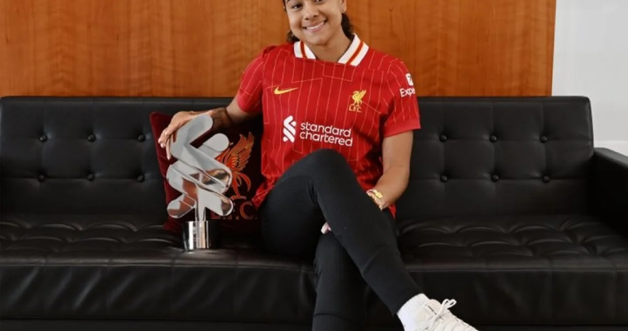 Olivia Smith (FOTO: X)