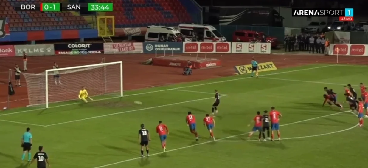 Sigurno realizovan jedanaesterac (FOTO: Screenshot - Arena Sport)