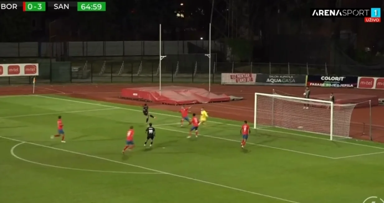 Leon je postigao četvrti pogodak za Santa Colomu (FOTO: Screenshot - Arena Sport TV)