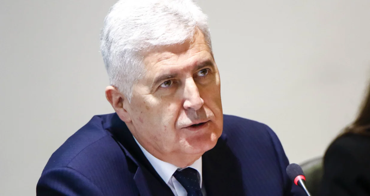 Dragan Čović kafa sa/Damir Deljo