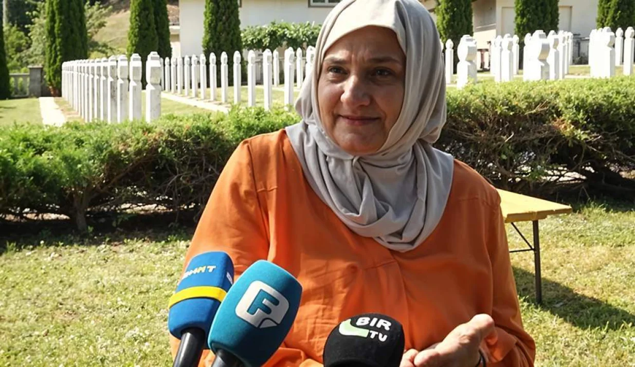 Lejla Malkoč; U Biljanima kod Ključa jučer je obilježena 33. godišnica jednog od najstrašnijih zločina počinjenih nad bošnjačkim civilima tokom agresije na Bosnu i Hercegovinu. Naime, 10. jula 1992. godine su srpske snage na brutalan način ubile 258 mještana, muškaraca, žena i djece, kao i starih osoba//