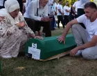 Brat najmlađe žrtve genocida koja će biti ukopana danas: Za mene je kao da se to danas dešava/Edin Barimac 