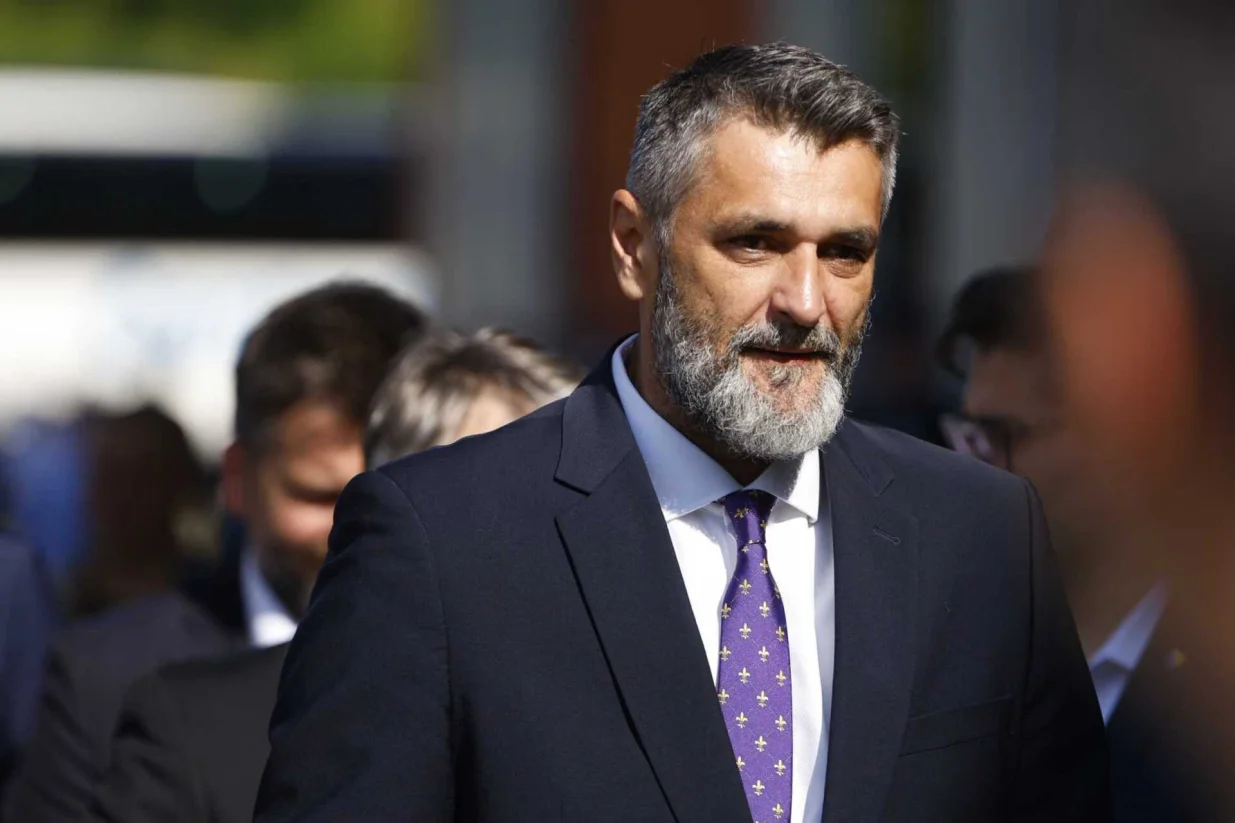 Emir Suljagić u Potočarima/Damir Deljo