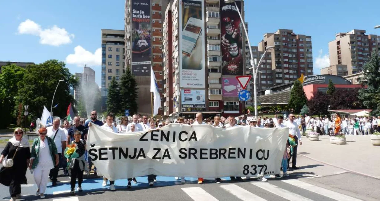 Okupilo se nekoliko hiljada Zeničana/Vehid Begunić/Fena/Vehid Begunić
