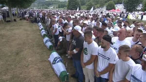 Dženaza i podne namaz su, kao i svake godine, spojeni/Screenshot/