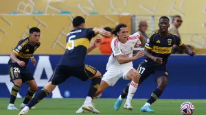 Soccer Football - FIFA Club World Cup - Group C - Boca Juniors v Benfica - Hard Rock Stadium, Miami Gardens, Florida, U.S. - June 16, 2025 Benfica's Alvaro Fernandez Carreras in action with Boca Juniors' Luis Advincula, Boca Juniors' Rodrigo Battaglia and Boca Juniors' Alan Velasco IMAGN IMAGES via Reuters/Nathan Ray Seebeck